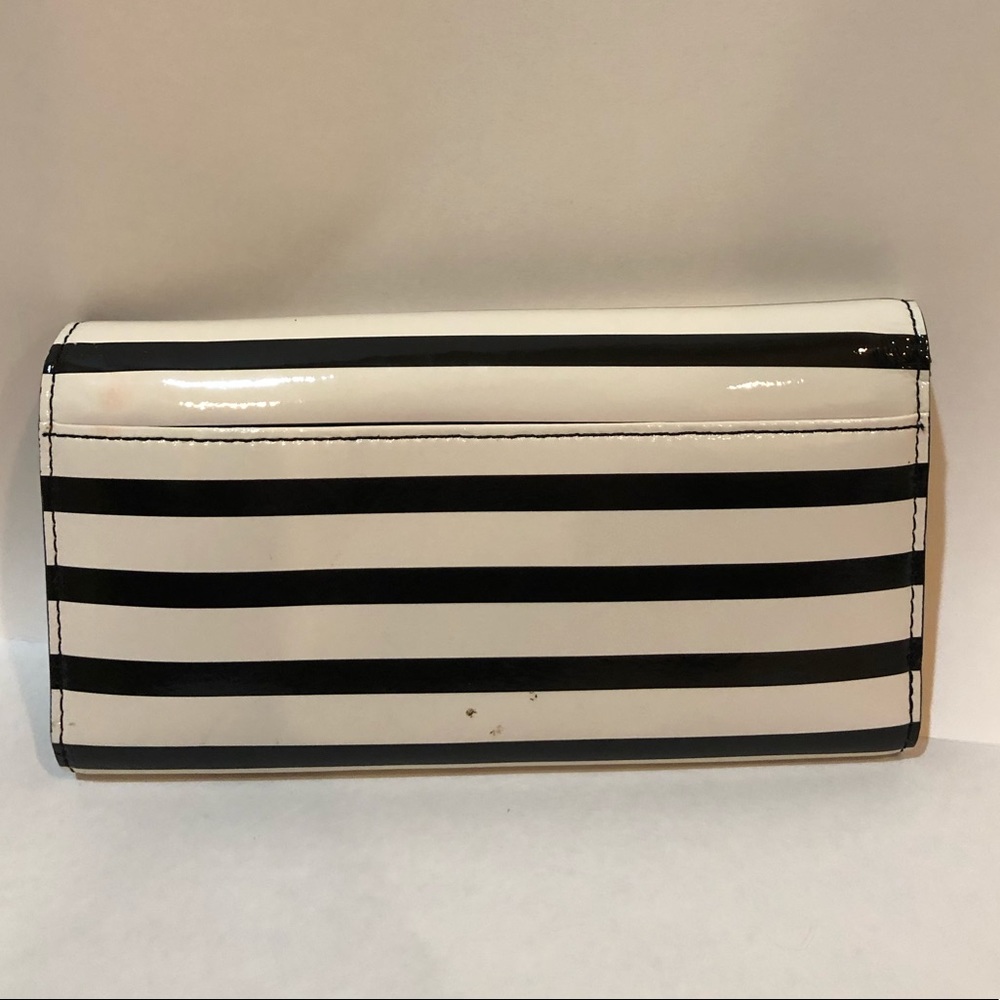 Kate Spade wallet - Picture 2 of 4
